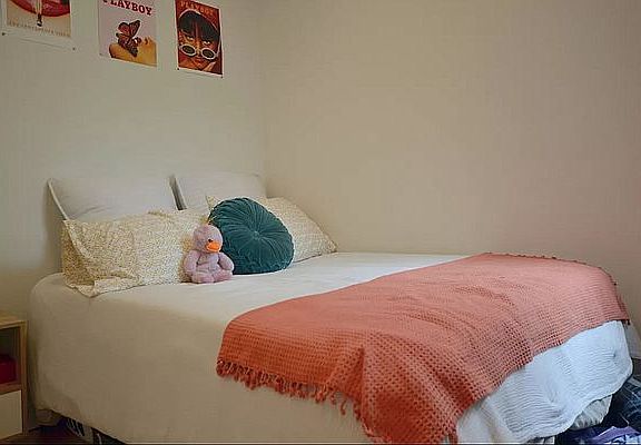 4th image of 332 E 4th St #53