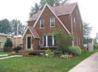 174 E 207th St, Euclid, OH 44123
