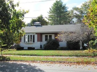 100 Sussex Ln, Worcester, MA 01602