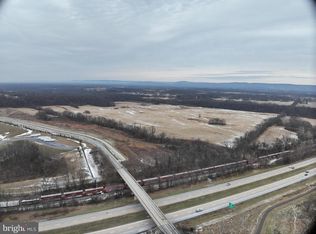 Granny Smith Ln, Kearneysville, WV 25430