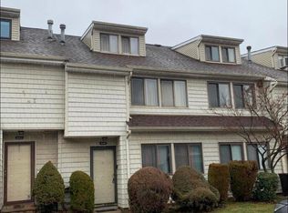 271 Signs Rd #K, Staten Island, NY 10314