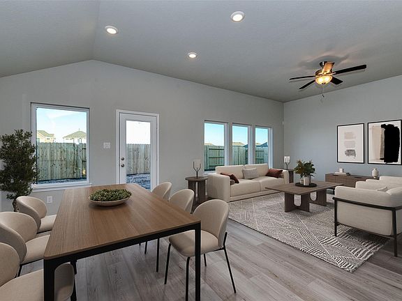 3rd image of 21115 Sunlight Grove Dr
