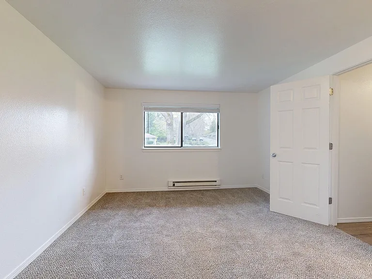 Tualatin Heights — Photo 70