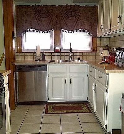 3rd image of 218 Rosemont Ave