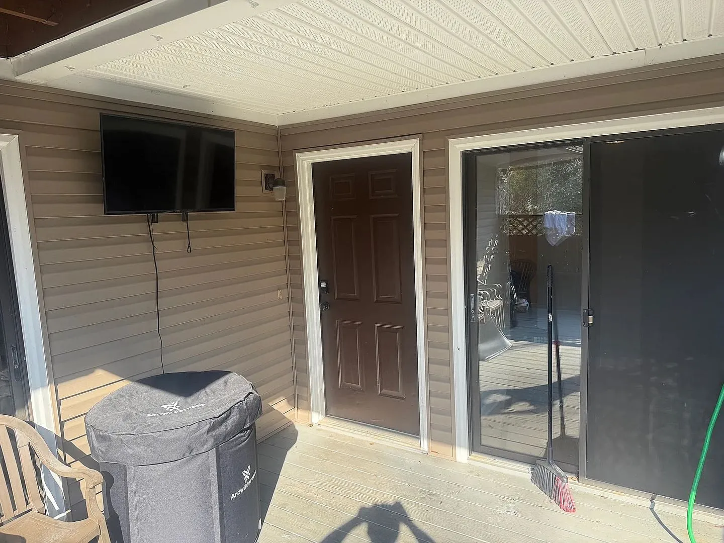 Room in 3 Bedroom Home at Finley Forest Dr — Photo 4