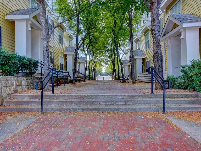 Walking Trails with Lush Landscape and Seating