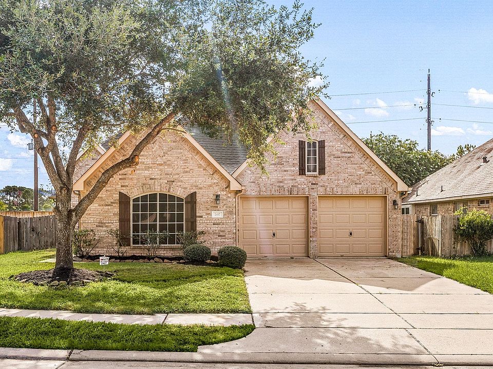 1st image of 2407 Quiet Arbor Ln