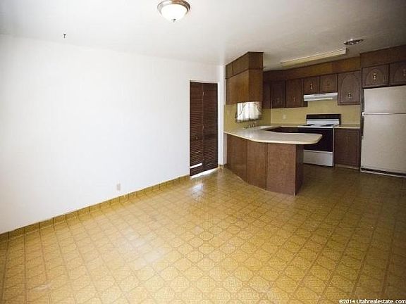 5th image of 1233 N Sonata St