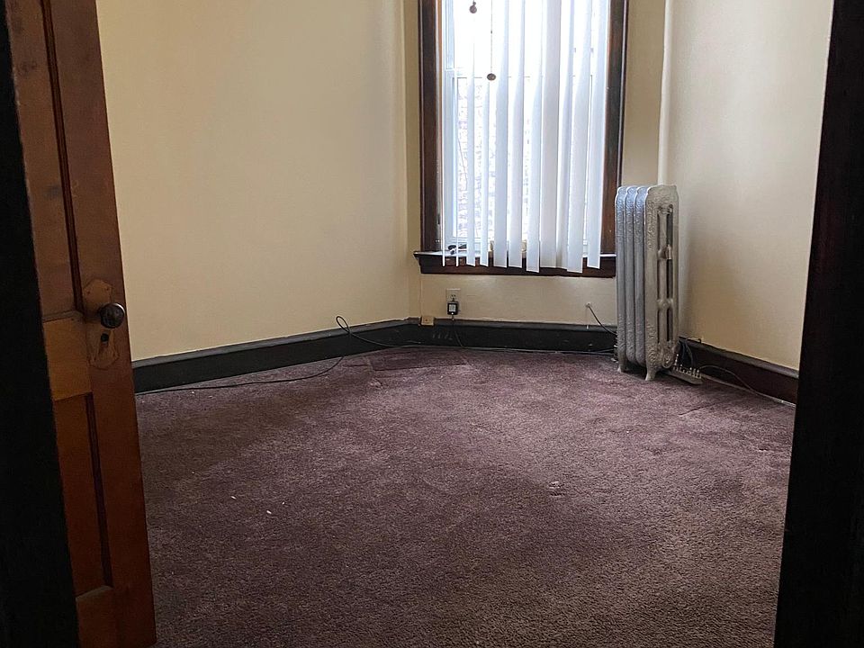 1st image of 6223 S Eberhart Ave Unit 2
