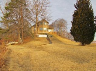 14301 Iyopawa Island Rd, Coldwater, MI 49036