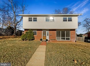 6326 Beryl Rd, Alexandria, VA 22312