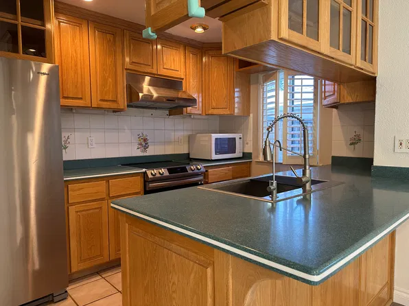 2012 Quadros Ln, San Jose, CA 95131