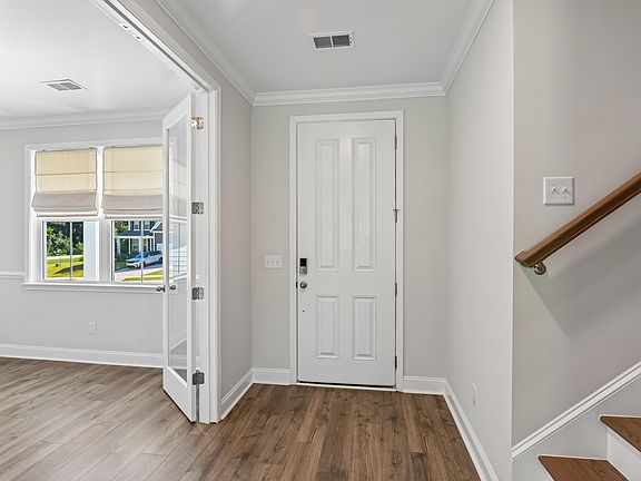 5th image of 108 Abbey Terrace Rd