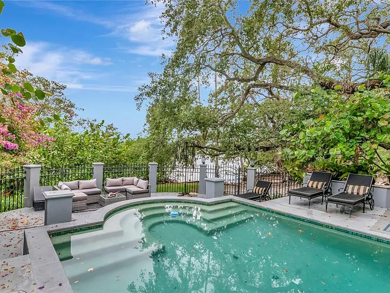 6220 Bayshore Blvd — Photo 44