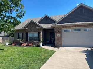 5812 Neptune Dr, Columbia, MO 65201