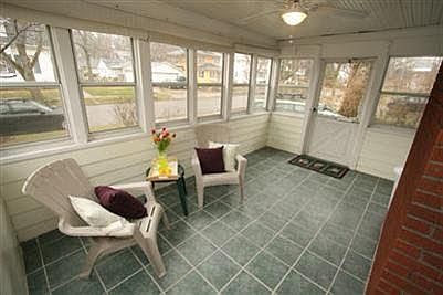 4th image of 2026 Oakland Dr