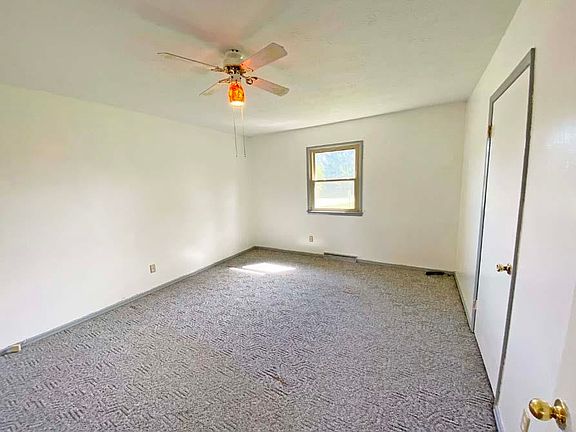 5th image of 849 S County Road 350 W