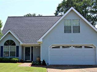 444 Waverly Pl, Newport News, VA 23608