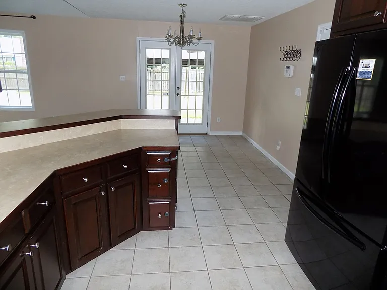 19 Herndon Xing — Photo 11