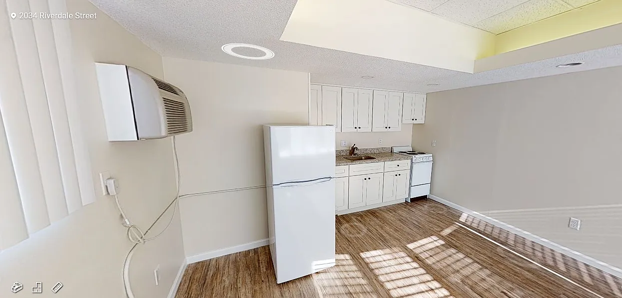 Studio, $1,275 — Photo 2