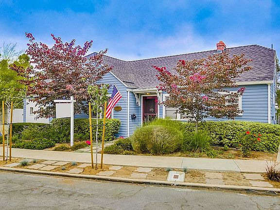 3rd image of 4811 Circle Dr
