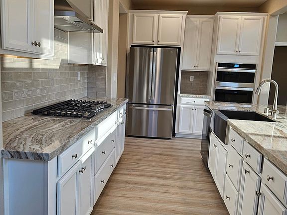 4th image of 2735 Dockside St