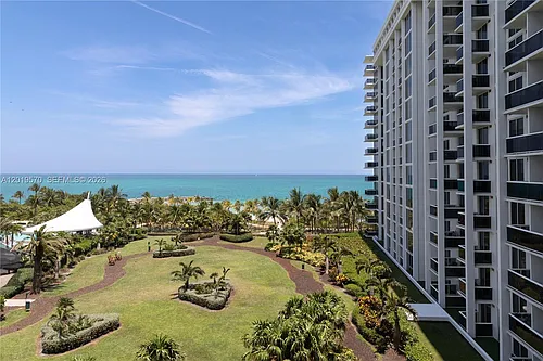10275 Collins Ave Photo 1