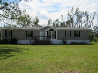 17026 Pine Grove Rd, Fountain, FL 32438