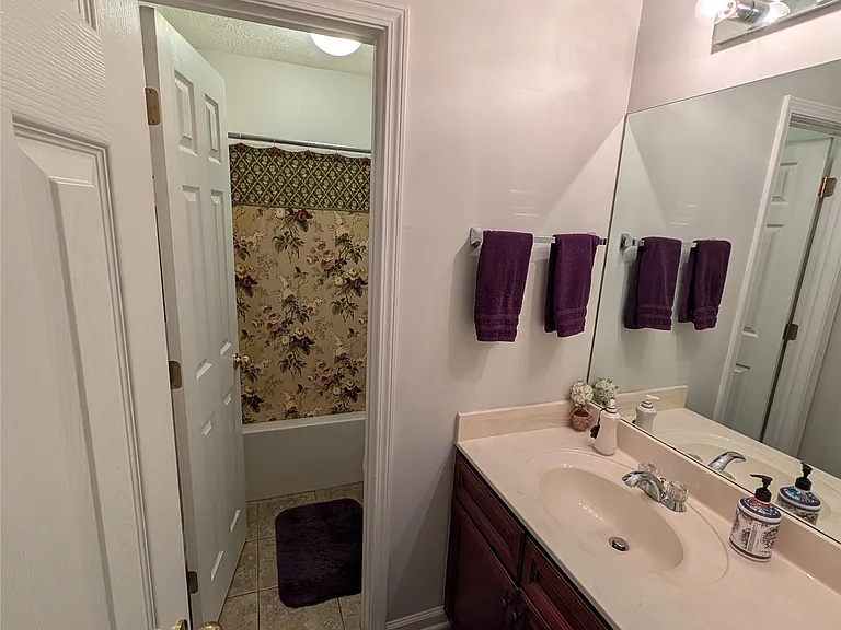 1962 Chancellor Ridge Rd — Photo 13
