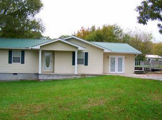 132 County Rd, Jamestown, TN 38556
