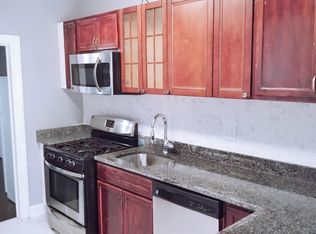 3314 W Franklin St, Baltimore, MD 21229