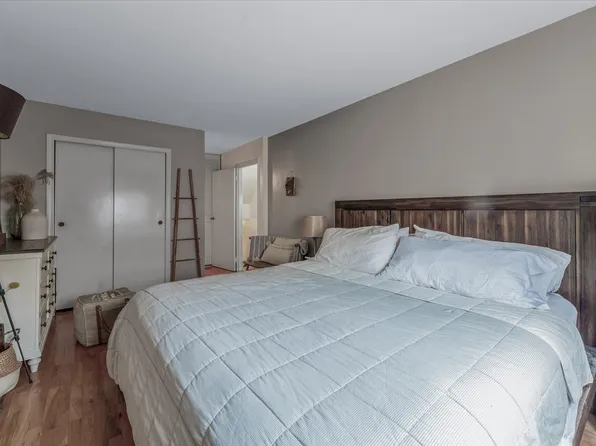 87-03 57th Road image 15 of 20