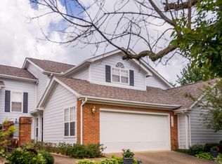 1118 Griffin Gate Dr, Lexington, KY 40511