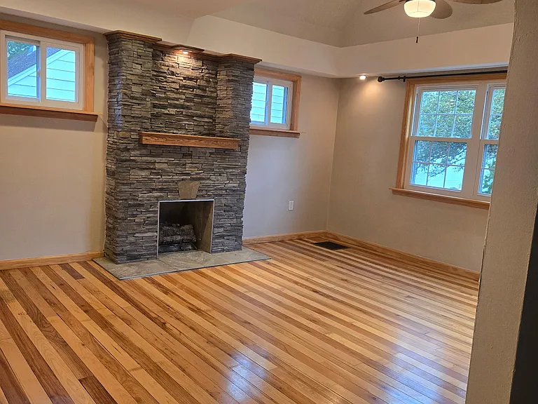 327 Hillcrest Ave #1 — Photo 6