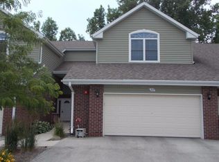 8485 S Ashbury Ln APT 203, Oak Creek, WI 53154