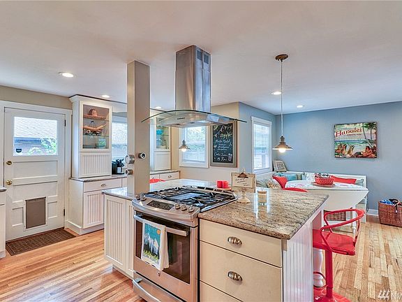 5th image of 3306 N 22nd St