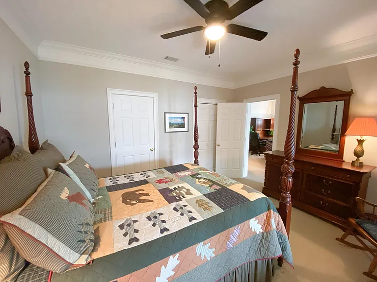 662 Waters Edge Cv — Photo 26