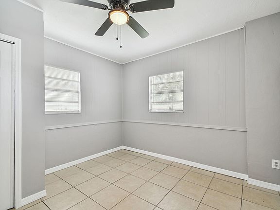 3rd image of 778 13th Ave S