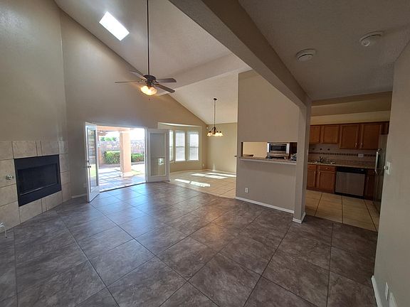 3rd image of 1472 Mew Gull Ln
