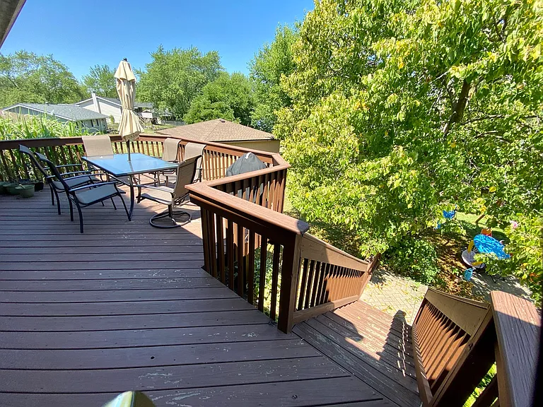 716 Kemah Ln — Photo 17