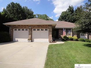 8912 Monroe St, Ralston, NE 68127