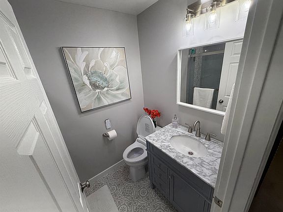 5th image of 5 HEMLOCK ST
