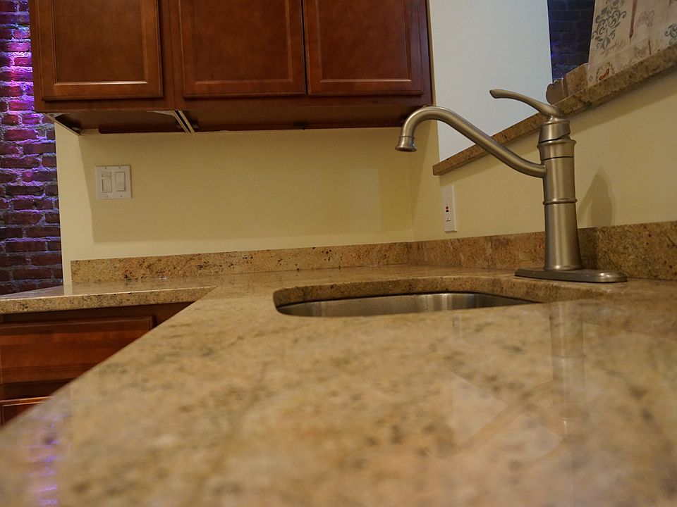 1st image of 523 Kingston Ave APT 2