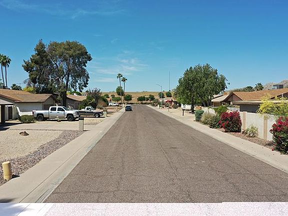 3rd image of 3427 E Dahlia Dr