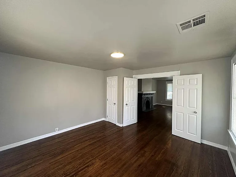 501 S Wheeling Ave — Photo 5