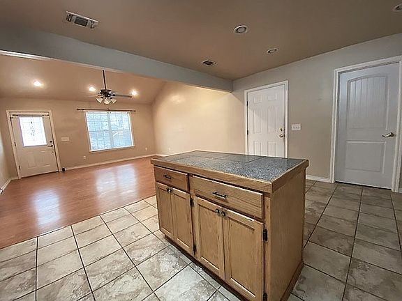 5th image of 169 Meadow Brook Dr