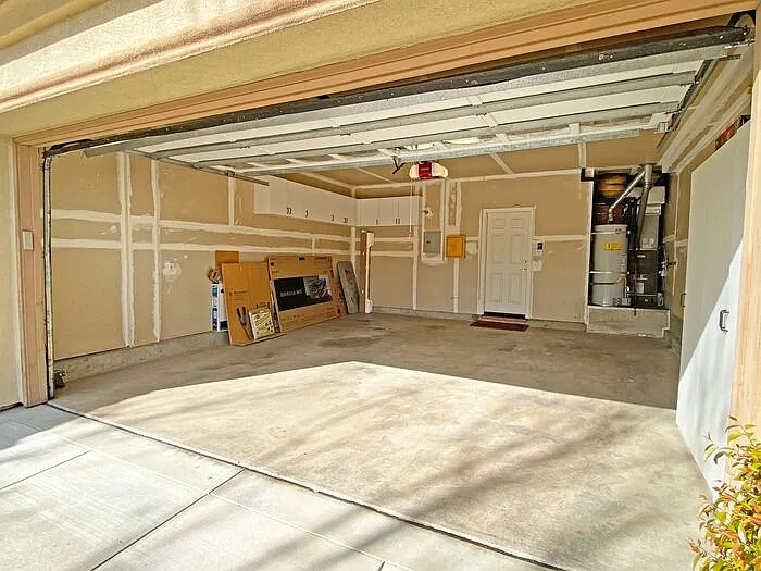 5821 Killarney Cir — Photo 30