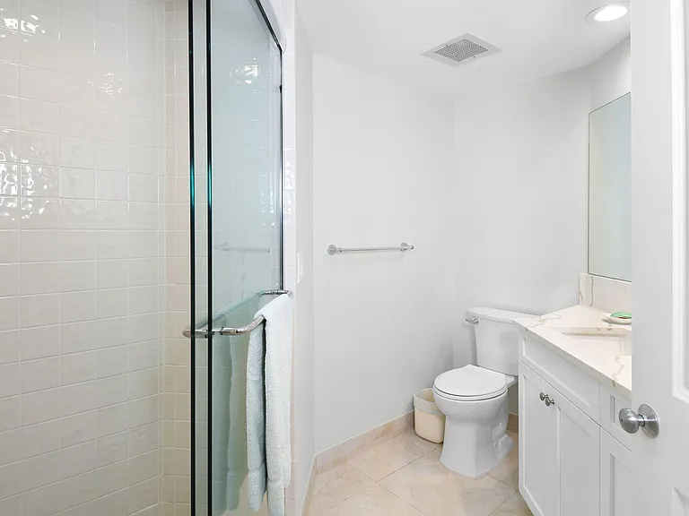 221 NE Plantation Rd #316 — Photo 29