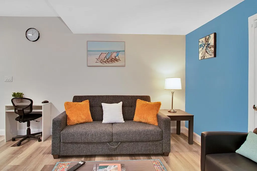 1 bed, $6,471 — Photo 1