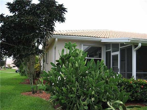 Home For Sale In Majestic Isles